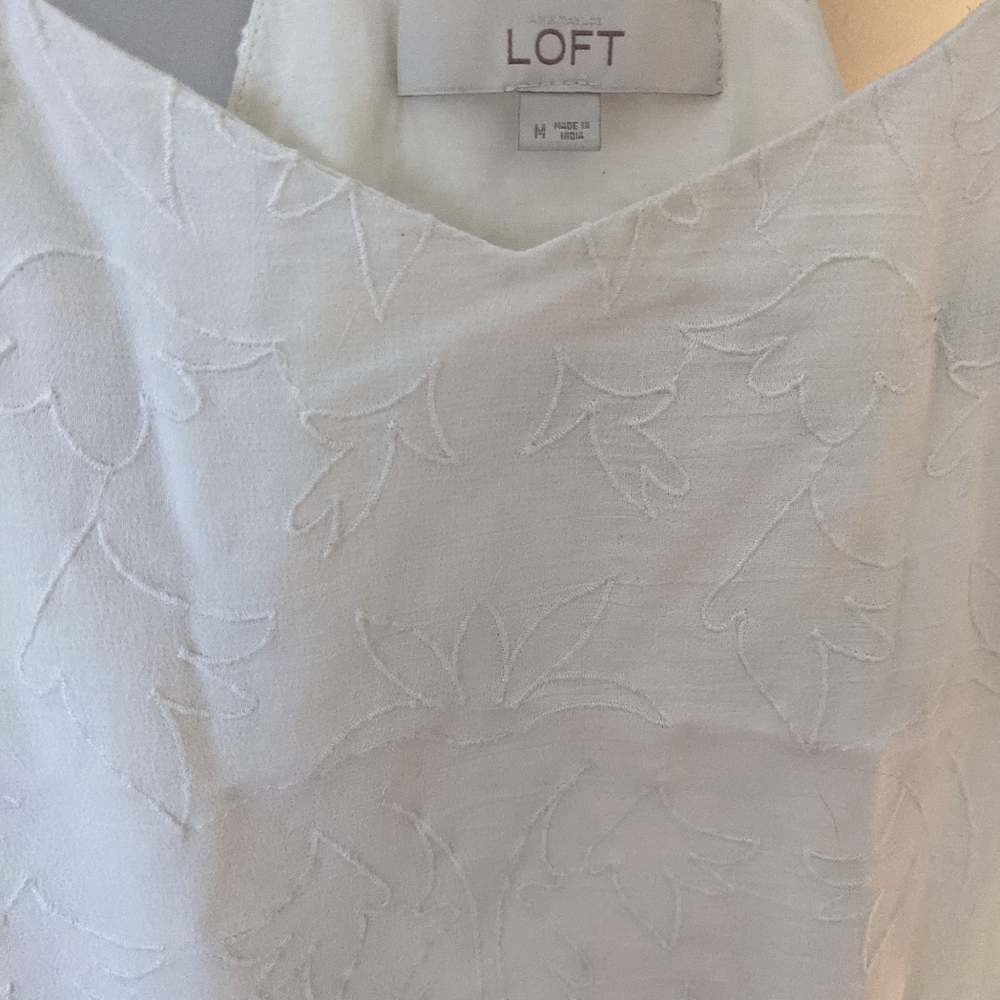 LOFT Racerback White Embriodered Top (M) - Picture 2 of 8